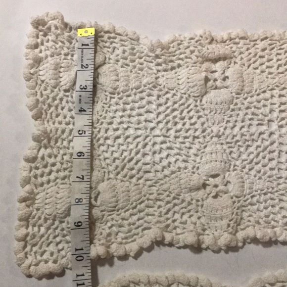 White Doily Place Mats - Vintage - Picture 8 of 12